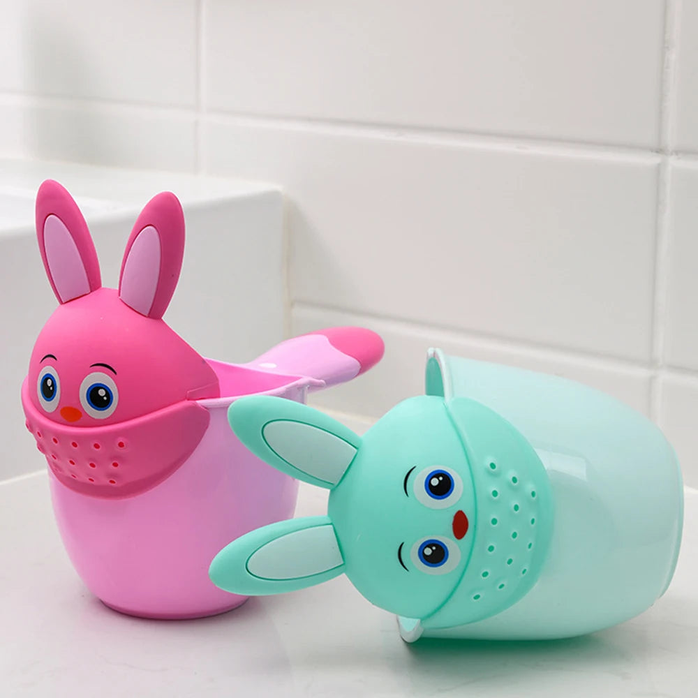 Cute Cartoon Shampoo Cup for Babies Wash Hair Shampoo Cup Baby Spoon Shower Bath Water Swim Head Watering Bottle Bath Product