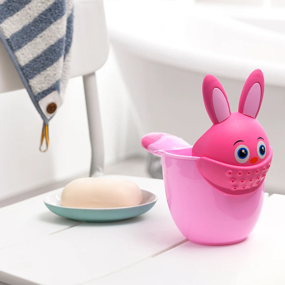 Cute Cartoon Shampoo Cup for Babies Wash Hair Shampoo Cup Baby Spoon Shower Bath Water Swim Head Watering Bottle Bath Product